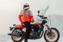 Ngắm "xế nổ" Royal Enfield Shotgun 650 đẹp mê ly chỉ 122 triệu đồng