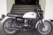 Triệu hồi xe môtô giá rẻ Kawasaki W175 tại Việt Nam 