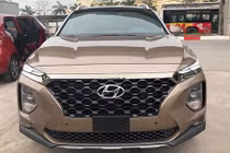 Hyundai SantaFe bản Full-option giá 1,185 tỷ ở VN