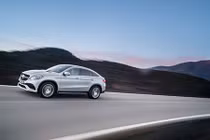 Mercedes-Benz GLE Coupe mới có giá từ hơn 1 tỷ đồng