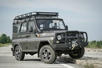 Xe ôtô Nga UAZ Hunter độ 200 triệu đồng tại Hà Nội 