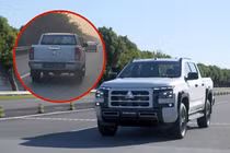 Mitsubishi Triton 2024 bất ngờ lăn bánh trên đường phố Hà Nội