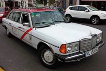 "Ông cụ" Mercedes-Benz 38 năm vẫn chạy tốt, đã lăn bánh hơn 7 triệu km