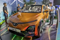 Bộ GTVT đề xuất giảm hơn 20 triệu đồng cho người mua ôtô điện