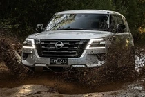 Nissan Patrol đời cũ "cháy hàng" trước ngày thế hệ mới ra mắt
