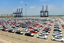 Chính phủ sẽ nới lỏng kinh doanh xe ôtô nhập khẩu 