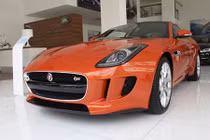 Jaguar F-Type S giá gần 5 tỷ đồng "làm dâu" Bình Thuận