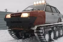 Dân Nga độ Lada huyền thoại thành xe tăng vượt bão tuyết