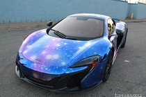McLaren 650S Spider sặc sỡ với decal Galaxy Chrome