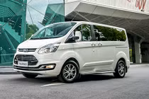 Ford Tourneo từ 999 triệu đồng tại Việt Nam "đấu" Kia Sedona