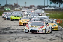 Dàn siêu xe Lamborghini từ Á sang Âu “đại náo” đường đua Mỹ