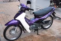 Cận cảnh Suzuki “xì po” đời 99 giá 200 triệu tại VN