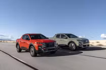 Hyundai Tucson và Santa Cruz bị lỗi "tự trôi" khi dừng xe?