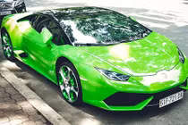 Lamborghini Huracan “màu độc” giá hơn 20 tỷ tại Sài Gòn