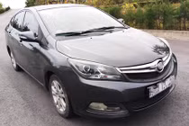 Xe ôtô Tàu đeo logo Lexus chỉ 220 triệu tại Việt Nam