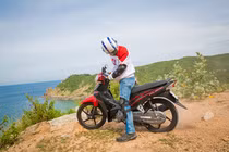 Cầm lái “phượt thủ” Honda Blade giá 18,6 triệu tại VN