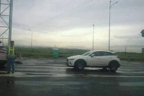 Mazda CX-3 phiên bản 2016 đầu tiên lăn bánh tại VN