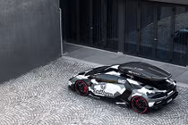 Lamborghini Huracan Winter - "bò chiến" độc nhất Thế giới 