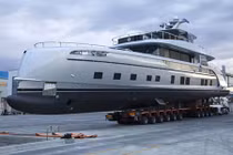 "Phát thèm" với siêu du thuyền Porsche giá gần 400 tỷ 