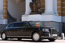 Xe sang Cortege của tổng thống Putin lăn bánh đến Phần Lan