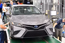 Lãnh đạo Toyota dọa đóng cửa nhà máy ở Mỹ