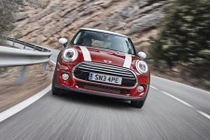 BMW bị phạt 40 triệu USD vì chậm triệu hồi MINI Cooper