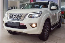 Xe tồn kho cực nhiều, đại hạ giá ôtô từ nay đến Tết