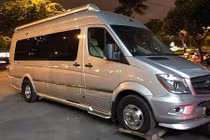“Nhà di động” Mercedes-Benz AirStream giá 15 tỷ ở Sài Gòn
