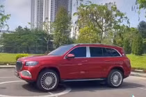 Lý do Mercedes-Maybach GLS 17 tỷ "nhún nhảy" ngược chiều ở Hà Nội