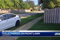 Chủ xe Tesla Model 3 thản nhiên "câu điện" xạc ôtô