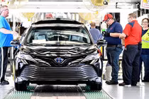 Toyota triệu hồi xe sedan Camry 2018 vì lỗi động cơ