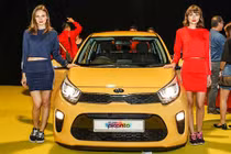 Kia Morning 2018 mới “chốt giá” 282 triệu đồng 