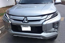 Chủ xe "kêu cứu" khi thay phụ kiện Mitsubishi Triton chính hãng