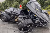 Siêu xe dơi "hàng độc" độ từ Lamborghini bất ngờ gặp nạn 