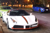 Siêu xe Ferrari 488 GTB 16 tỷ màu lạ ở Sài Gòn