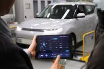 Có thể điều chỉnh hiệu suất xe điện Hyundai bằng smartphone