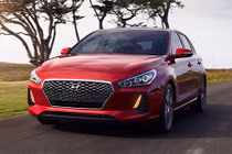 Xe Hyundai Elantra 2019 bản nâng cấp chuẩn bị ra mắt