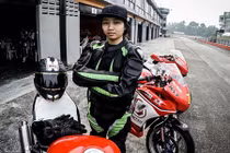 Nữ biker Việt đầu tiên tham dự giải đua môtô quốc tế