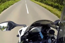 Biker ngồi tù vì đăng video chạy môtô ở tốc độ 245 km/h