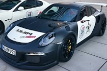 Ring Police Team - những con người “sống vì xe hơi”