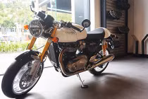 Môtô Triumph Thruxton R chính hãng giá 595 triệu tại VN