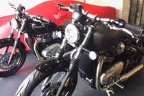 Cường Đô la tậu cặp môtô Triumph Bonneville Bobber 1,1 tỷ