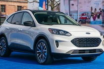 Ford Escape 2020 mới gần 1 tỷ đồng tại Việt Nam?