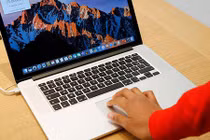 Apple thu hồi hàng loạt MacBook Pro do pin quá nhiệt