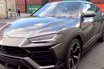 Cận cảnh SUV Lamborghini mạnh nhất thế giới tại VN