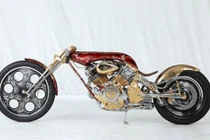 Chiêm ngưỡng Yamaha Virago dát vàng cực độc thế hệ 8x