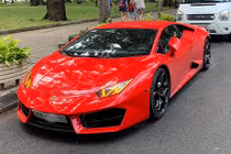 Đại gia Hà Nội bán Lamborghini Huracan LP 580-2 chỉ 13 tỷ