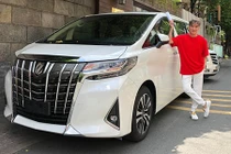 Mr. Đàm tậu xe MPV hạng sang Toyota Alphard bạc tỷ