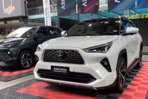 Giá xe Toyota Yaris Cross khuyến mại, lăn bánh tháng 12/2023