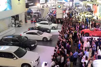 Người Việt mua hơn 24 ngàn xe ôtô trong tháng 6/2016